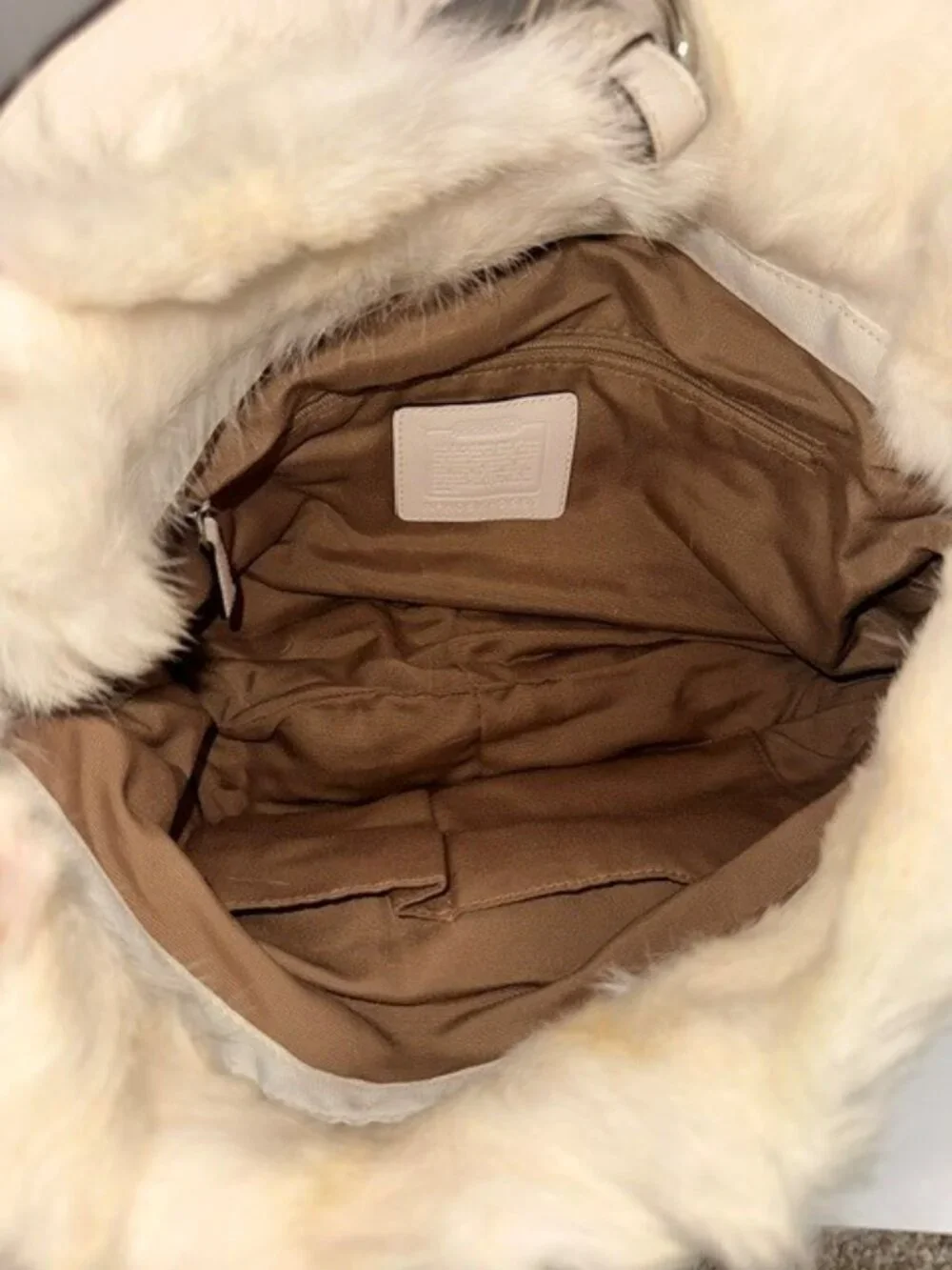 🤍 Authentic Coach White Satin & Faux Fur Hobo Bag